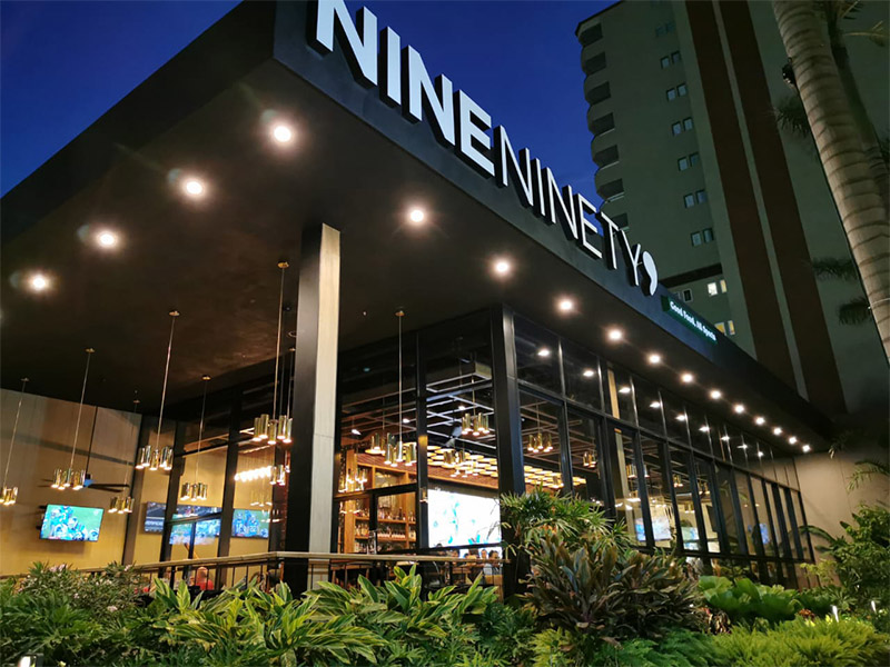 Exterior Restaurante nine ninety 9
